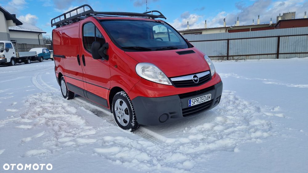 Opel VIVARO - 25