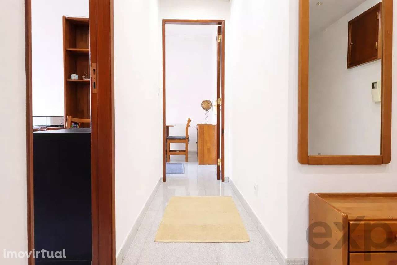 Apartamento T2 Carnaxide - Grande imagem: 2/8