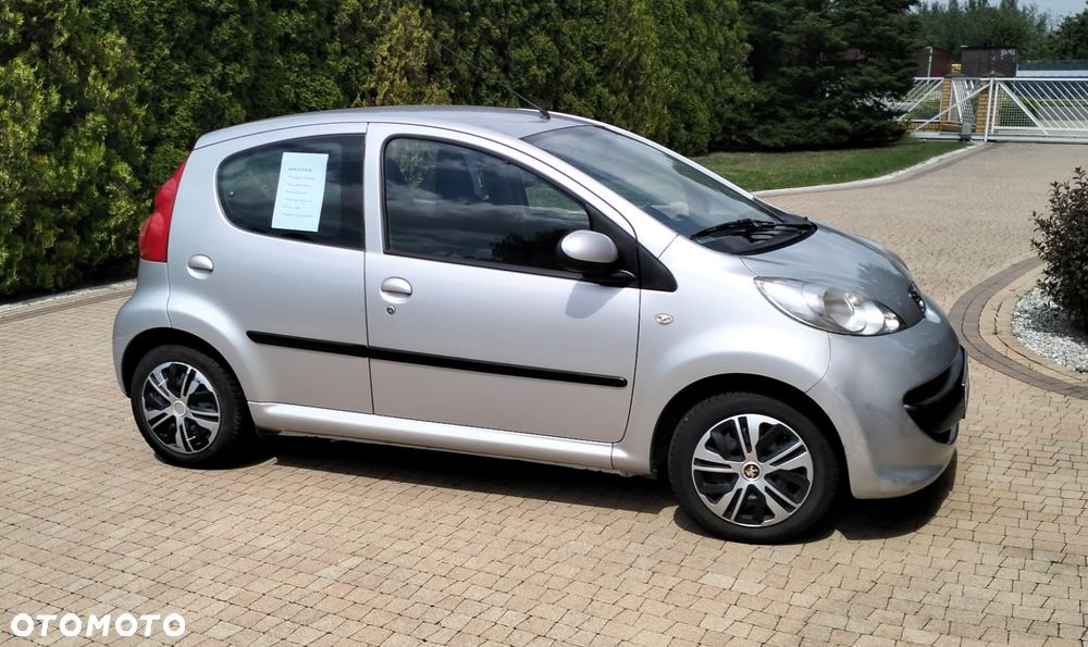 Peugeot 107 1.0 Trendy - 2
