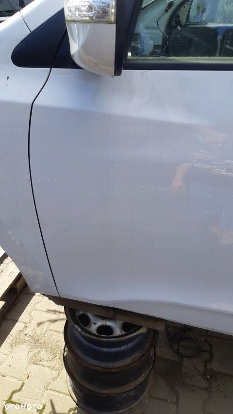 Hyundai IX35 Drzwi lewy przód PKW białe - 1