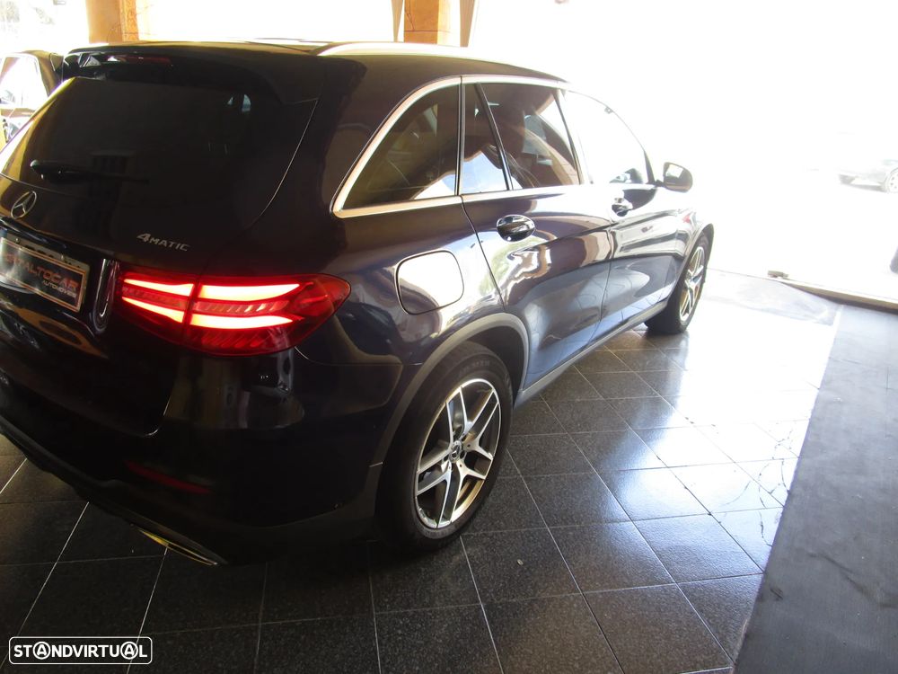 Mercedes-Benz GLC 250 d 4Matic 9G-TRONIC AMG Line - 41