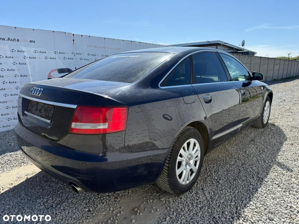 Audi A6 Limousine 2.4 - 7