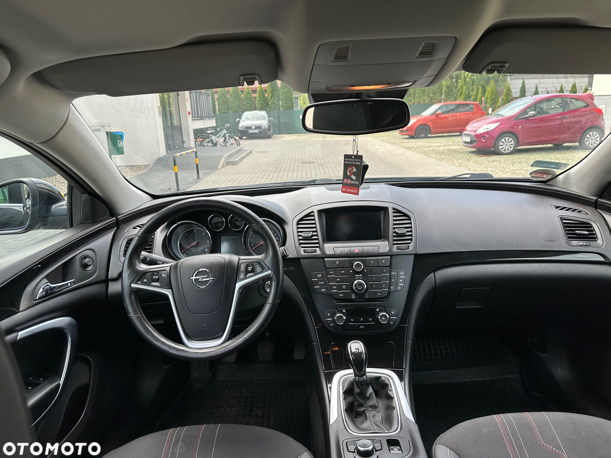 Opel Insignia - 12