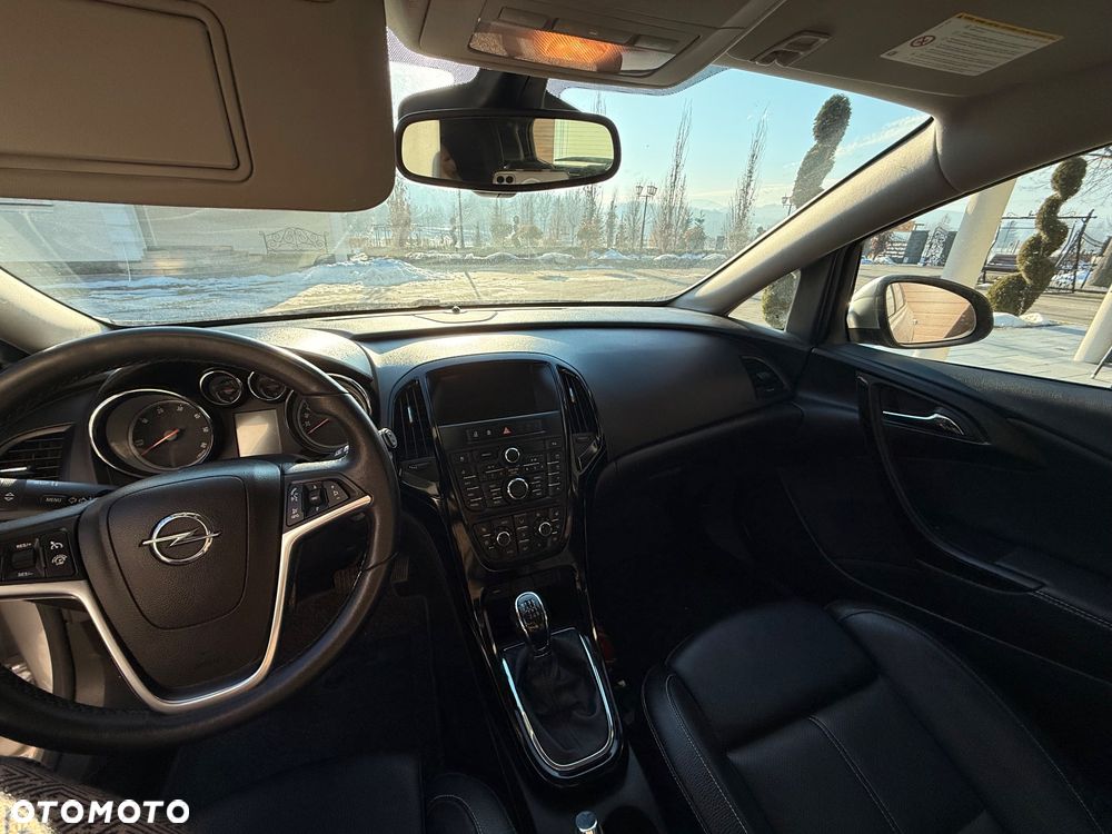 Opel Astra 1.6 CDTI DPF ecoFLEX TourerStart/Stop Edition - 4