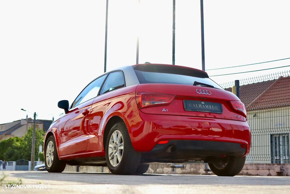 Audi A1 1.2 TFSI Attraction - 9