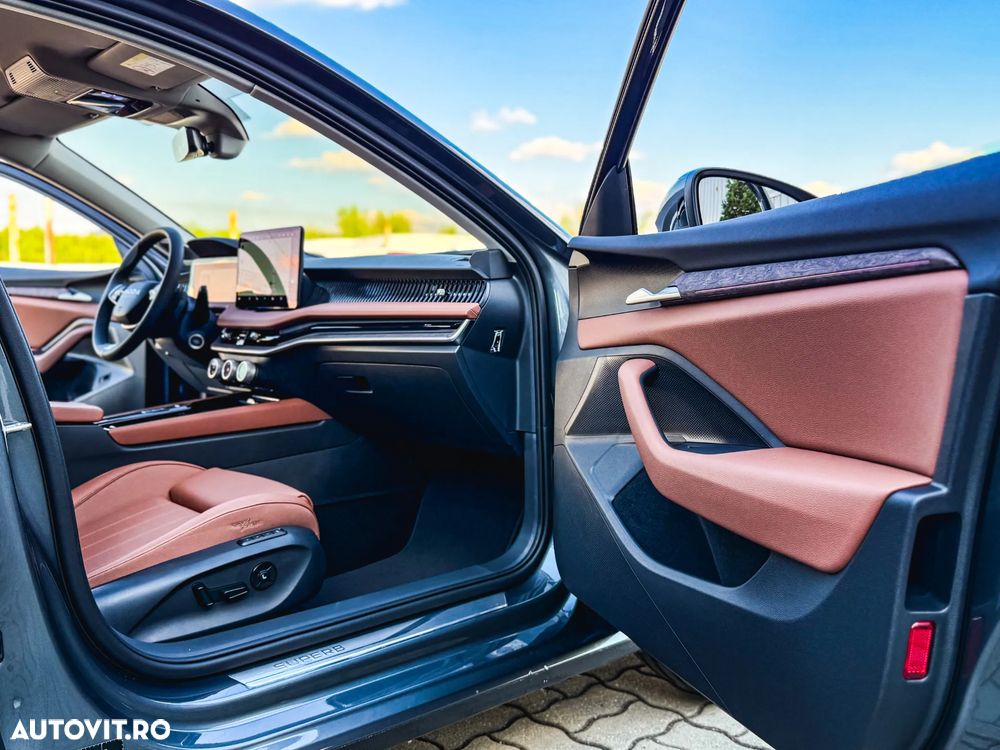 SKODA Superb 2026 — imagine 17