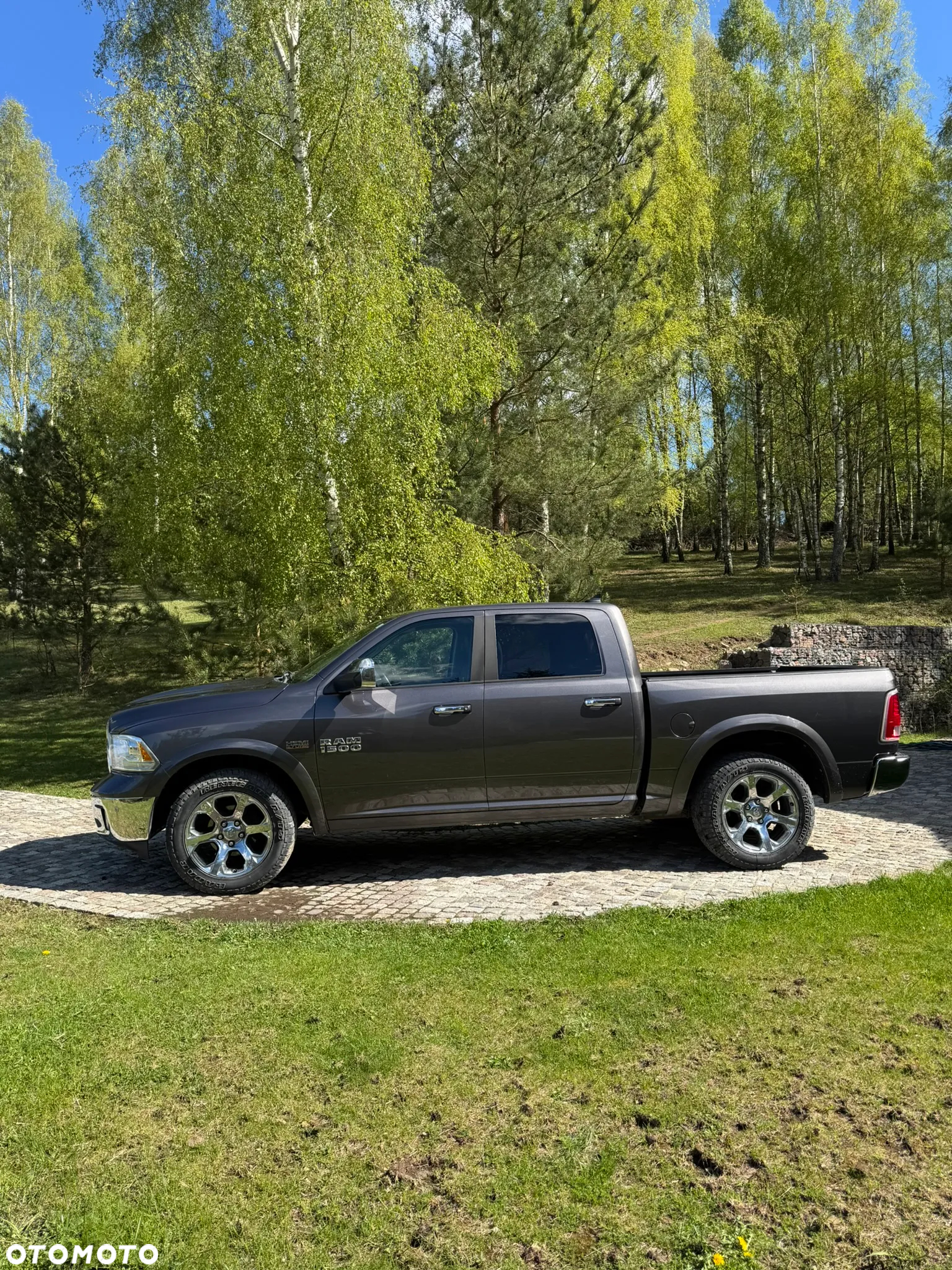 RAM 1500 5.7 Crew Cab Laramie - 8