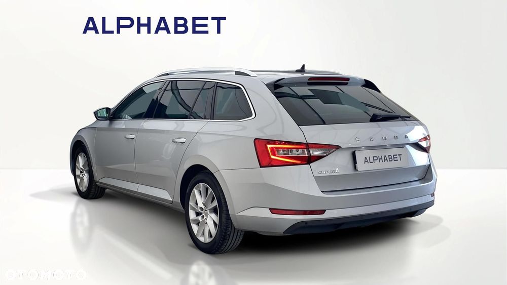 Skoda Superb 2.0 TDI SCR Ambition DSG - 3