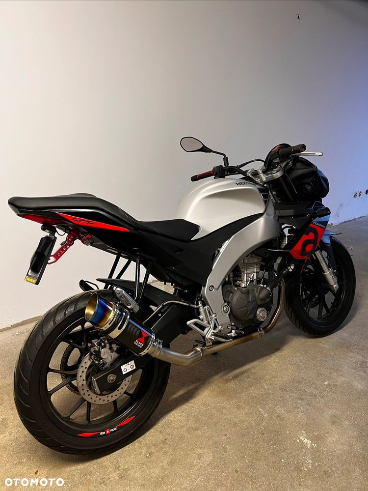 Aprilia Tuono - 4