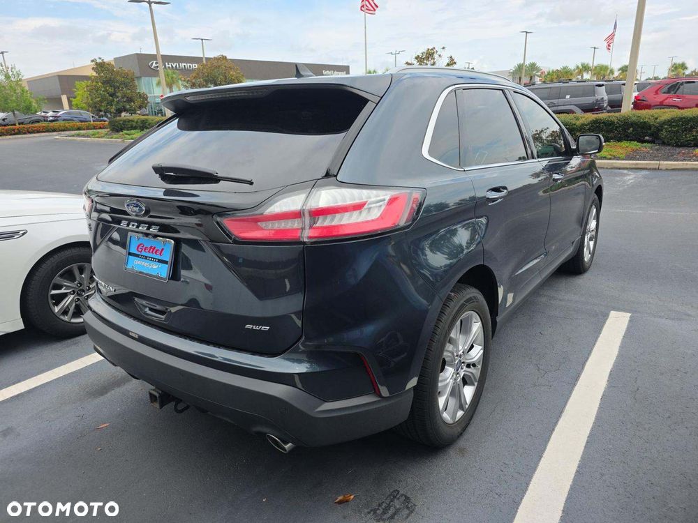 Ford Edge - 4