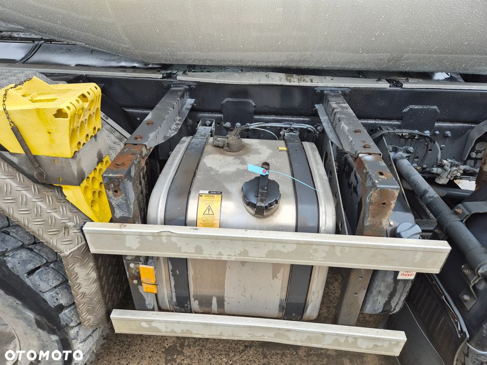 Mercedes-Benz Betonomieszarka - 9