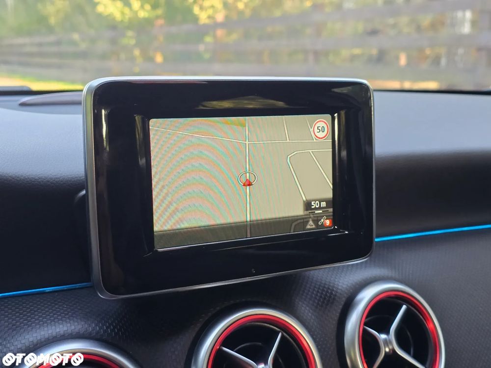 Mercedes-Benz Klasa A 180 CDI AMG Line - 25