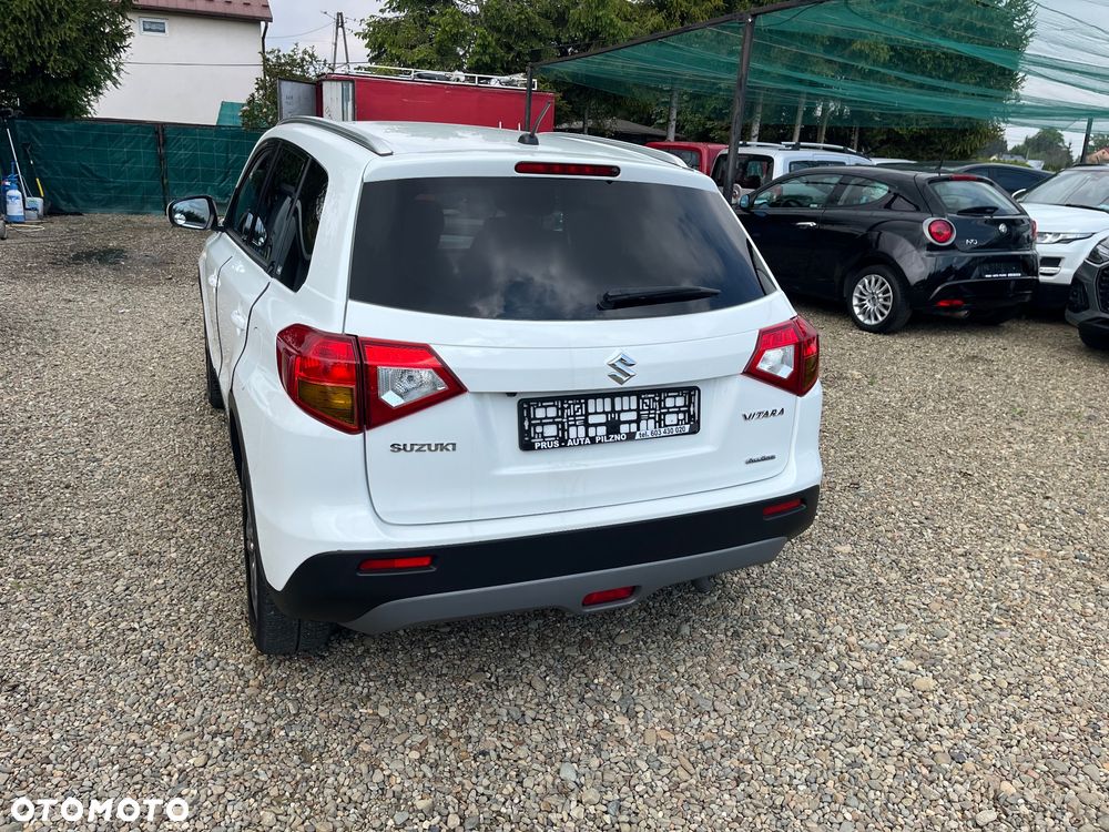 Suzuki Vitara 1.6 Comfort 2WD - 13
