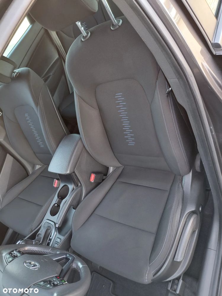 Hyundai Tucson 1.7 CRDI BlueDrive Comfort 2WD DCT - 12