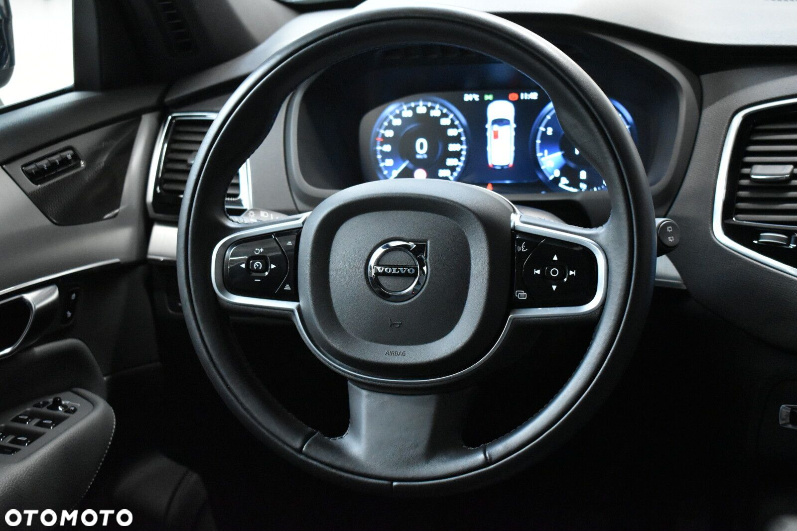 Volvo XC 90 - 12