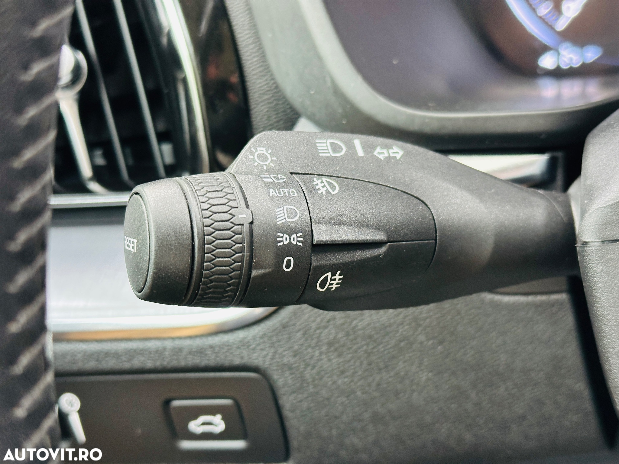 Volvo XC 60 - 34