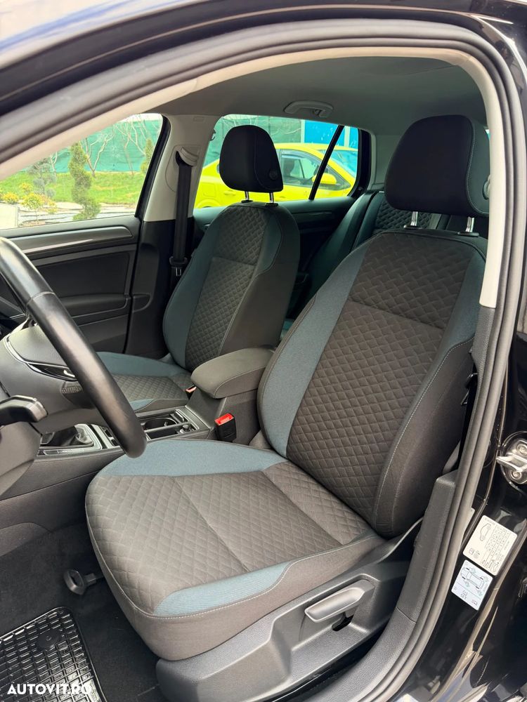 Volkswagen Golf 1.6 TDI SCR IQ.DRIVE - 15