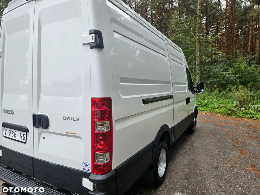 Iveco Daily BLIŹNIAKI Hak 3,5 tony - 10