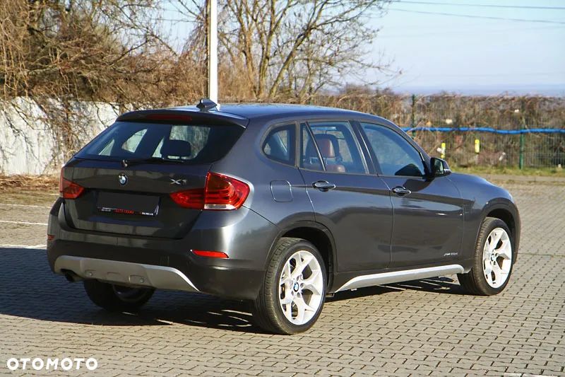 BMW X1 xDrive20d - 4