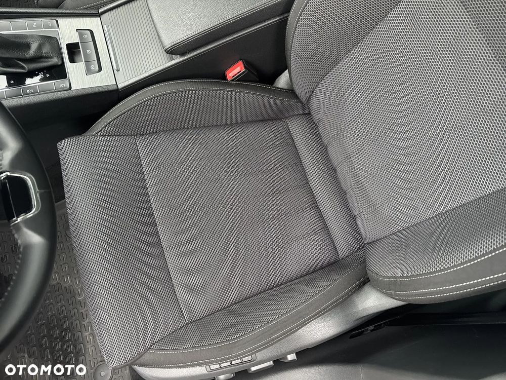 Skoda Superb 2.0 TDI SCR Style DSG - 13