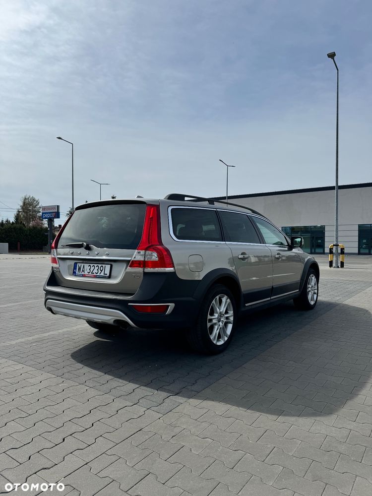 Volvo XC 70 T5 Geartronic Momentum - 3