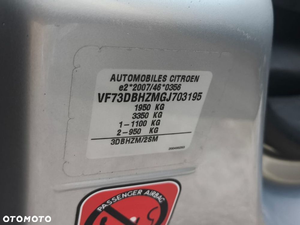 Citroën C4 Picasso - 32
