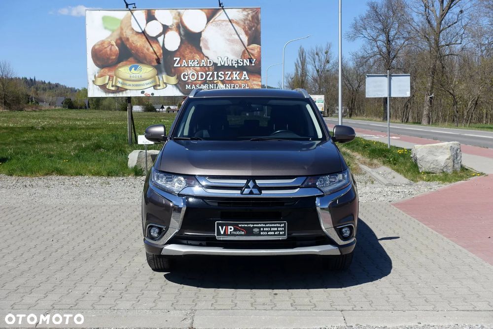 Mitsubishi Outlander 2.2 DI-D 4WD Intense - 2