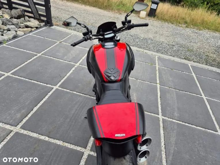Ducati Diavel - 1