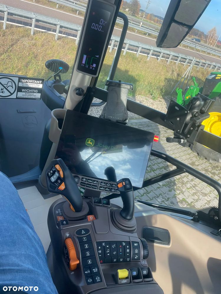 John Deere 6R 155 - 8