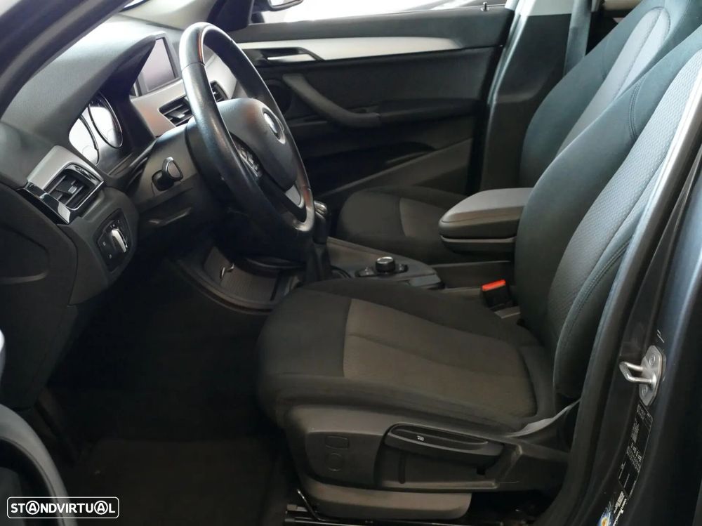 BMW X1 16 d sDrive - 26