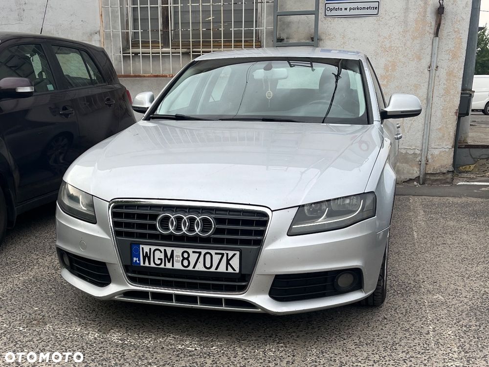 Audi A4 Limousine