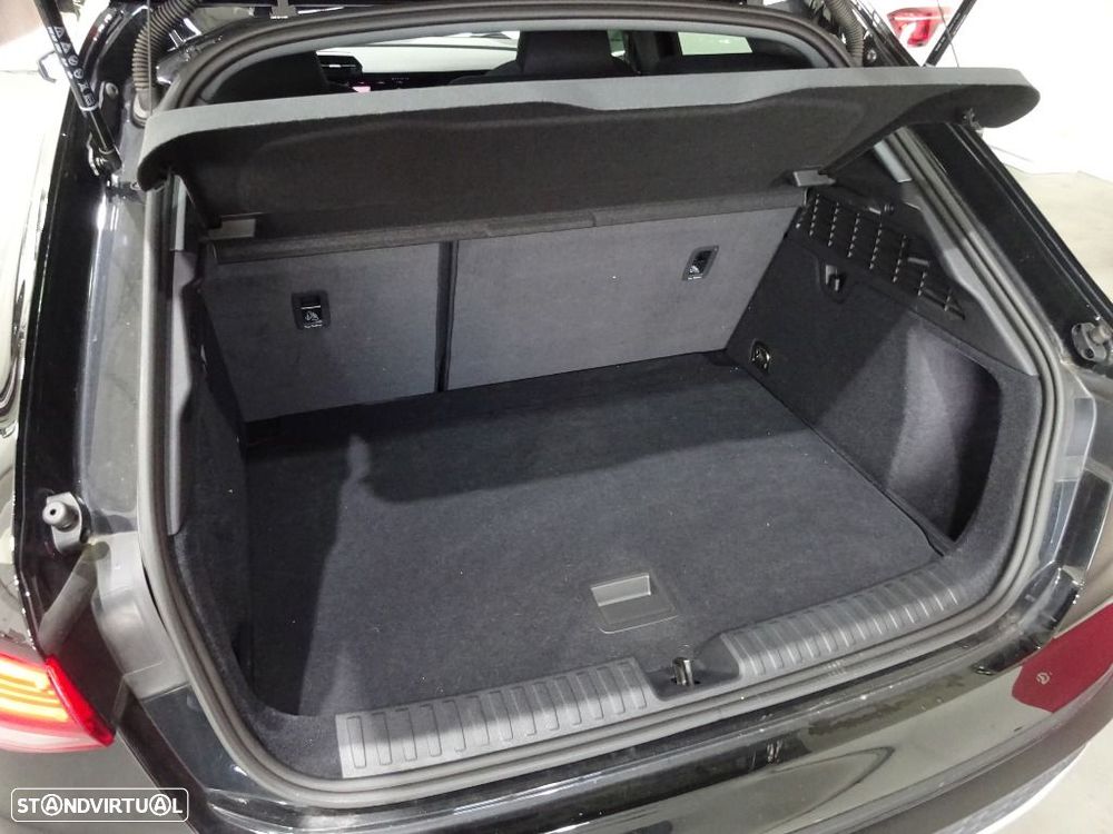 Audi A3 Sportback 30 TFSI Advanced - 34