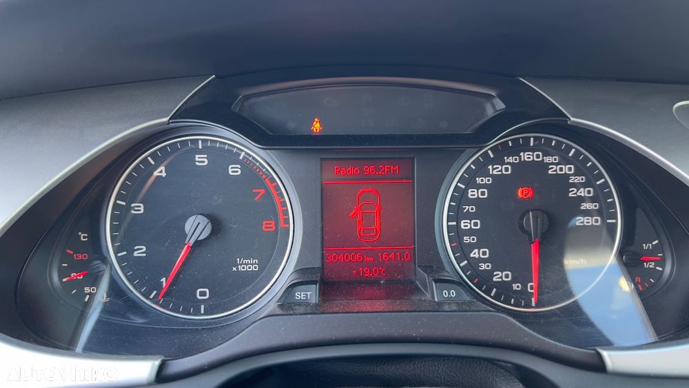 Audi A4 Avant 1.8 TFSI Ambiente - 7