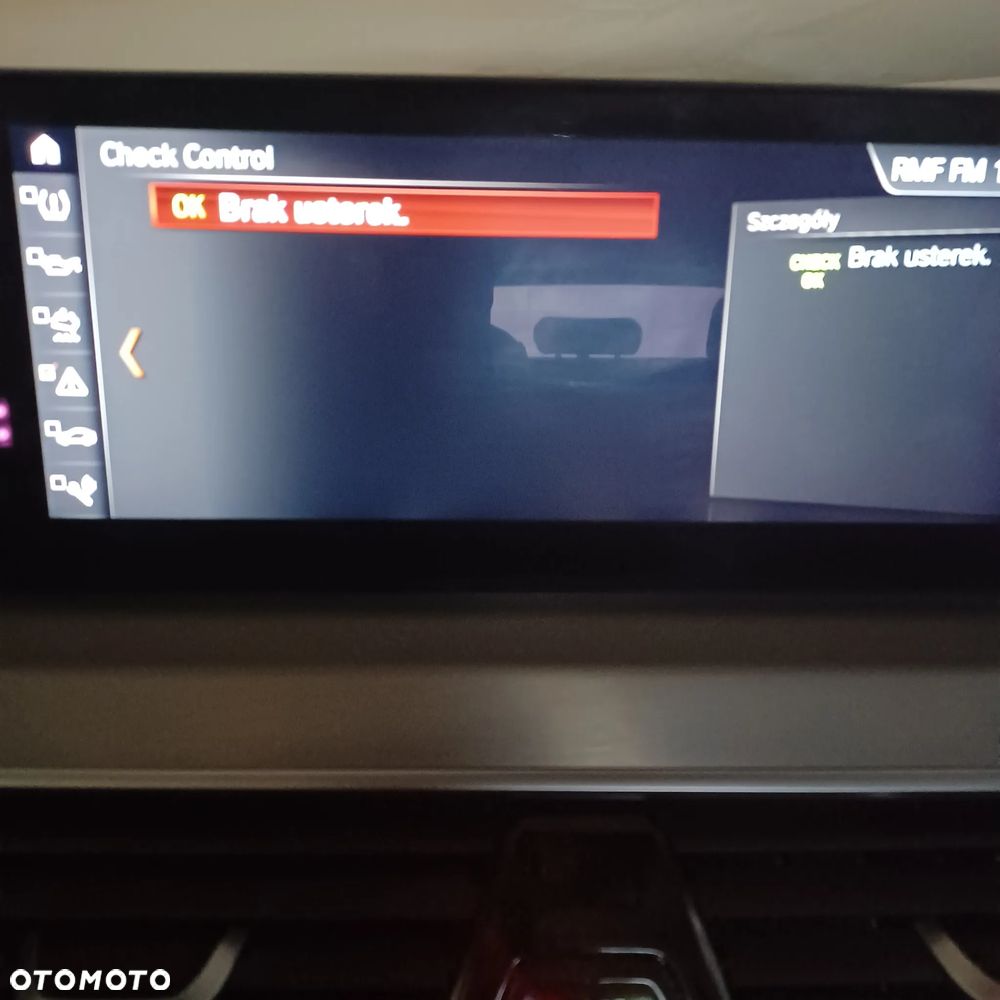BMW Seria 5 520d Luxury Line sport - 33