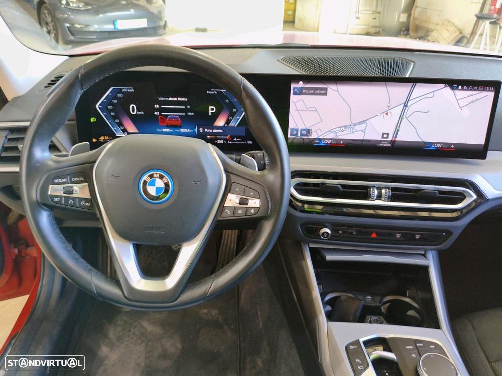 BMW 320 e Auto - 8