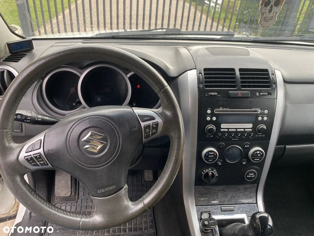 Suzuki Grand Vitara 1.9 DDiS - 5