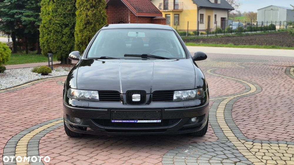 Seat Leon 1.6 16V Signo - 25