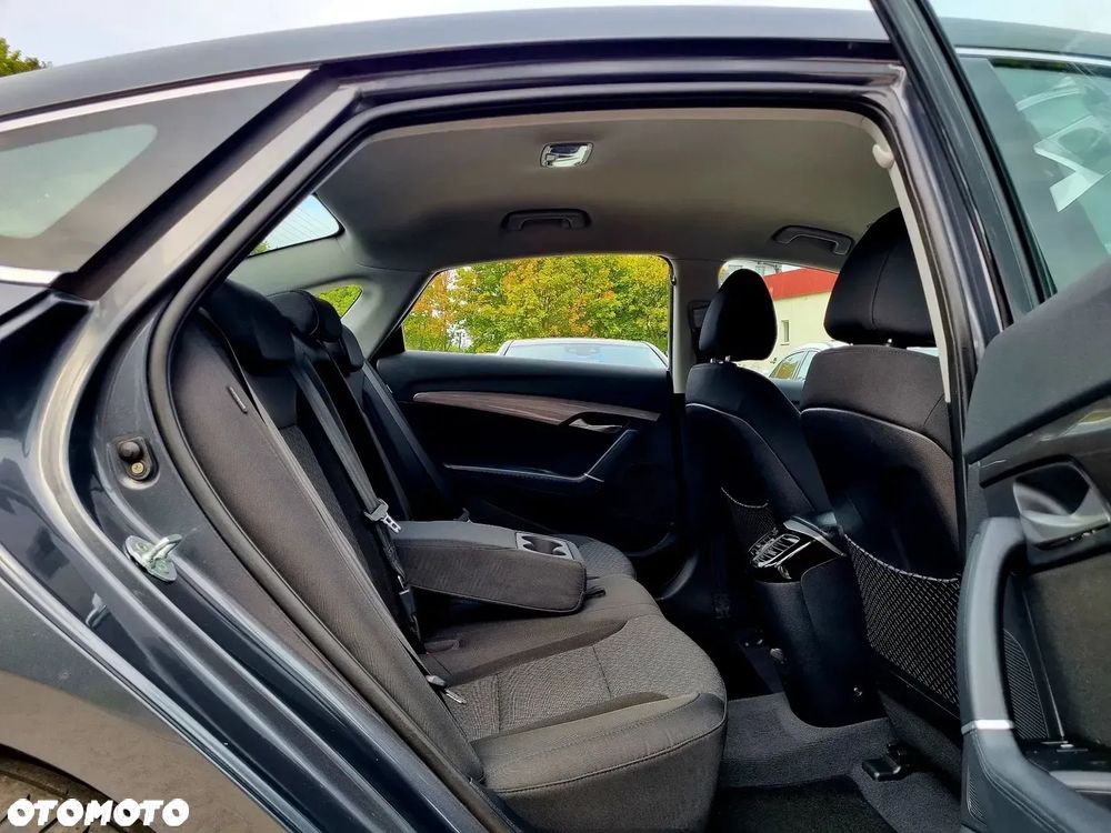 Hyundai i40 1.7 CRDi Comfort - 12