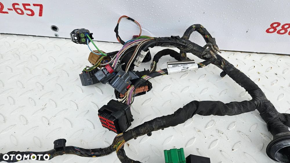 Jaguar XJ 351 5.0 SC 510 KM 508PS Instalacja grodzi Wiązka przewodów komory Kable AW93-14290-UAE - 14