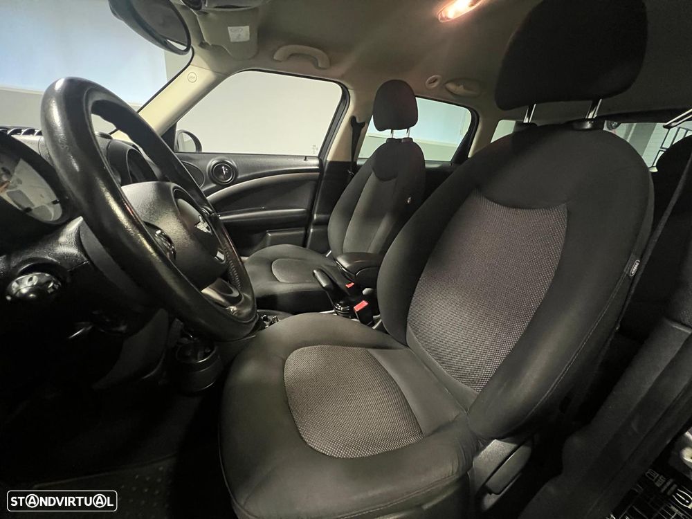 MINI Countryman Cooper D - 14