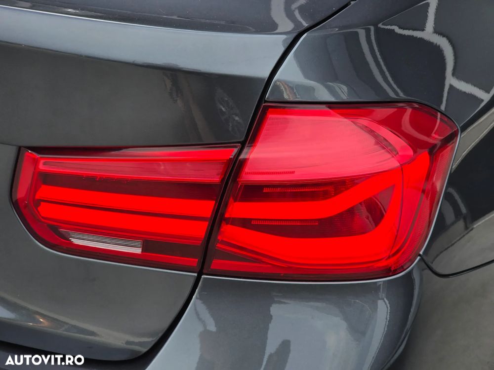 BMW Seria 3 320d Aut. - 18