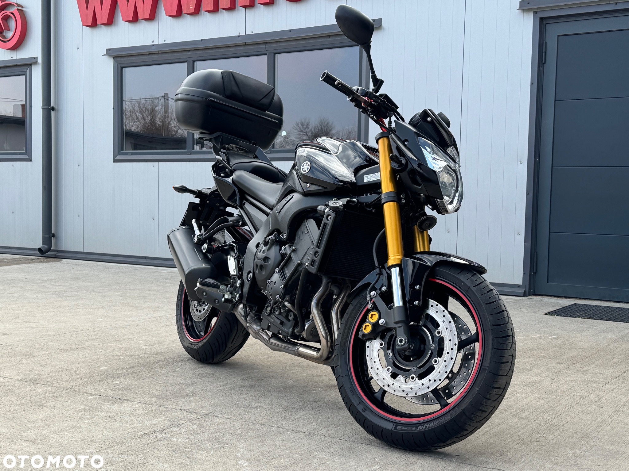 Yamaha FZ8 - 2