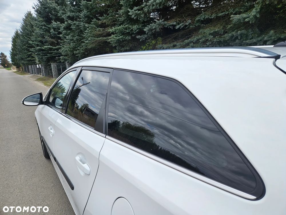Toyota Auris 1.6 Valvematic Life - 4