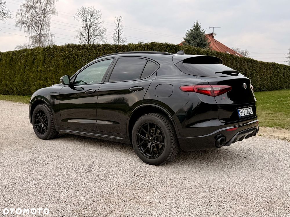 Alfa Romeo Stelvio 2.0 Turbo 16V AT8-Q4 Estrema - 6