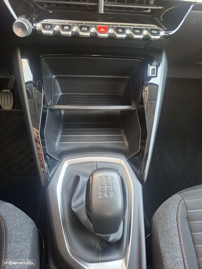 Peugeot 208 PureTech 75 Active - 21