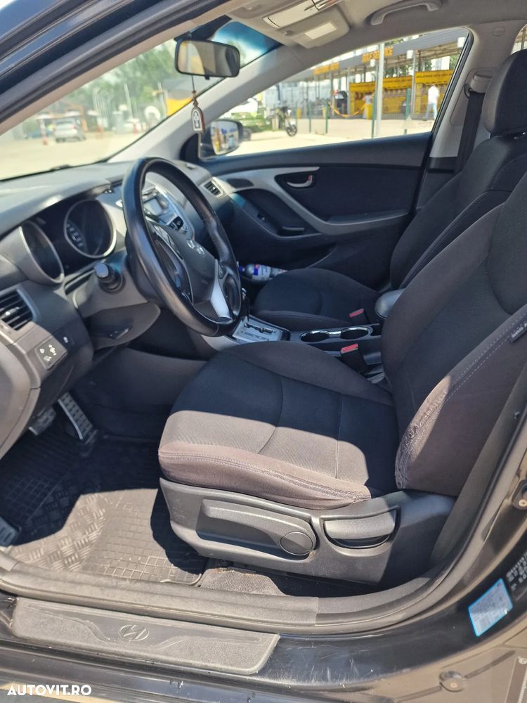 Hyundai Elantra 1.6 MPi Aut. Exclusive - 9
