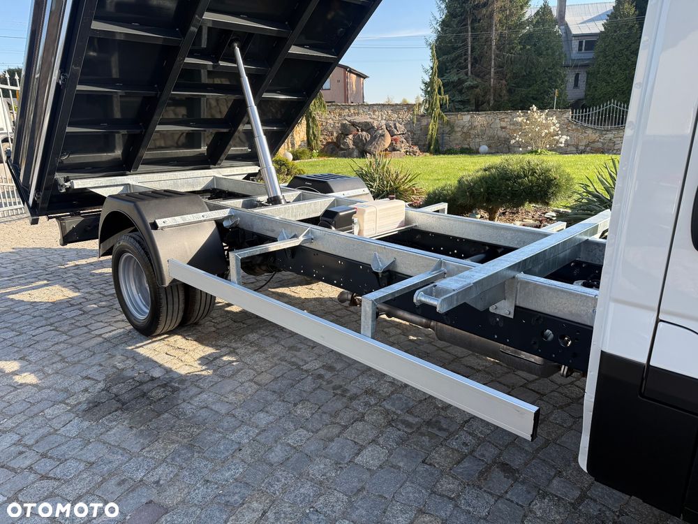 Iveco Daily 35C16 35C15 50C15 35C18 - 23