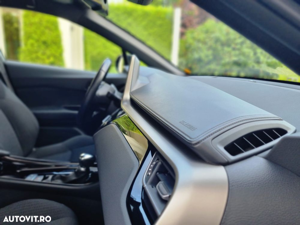 Toyota C-HR 1.8 HSD 122 CP 4x2 CVT C-ult Style - 19