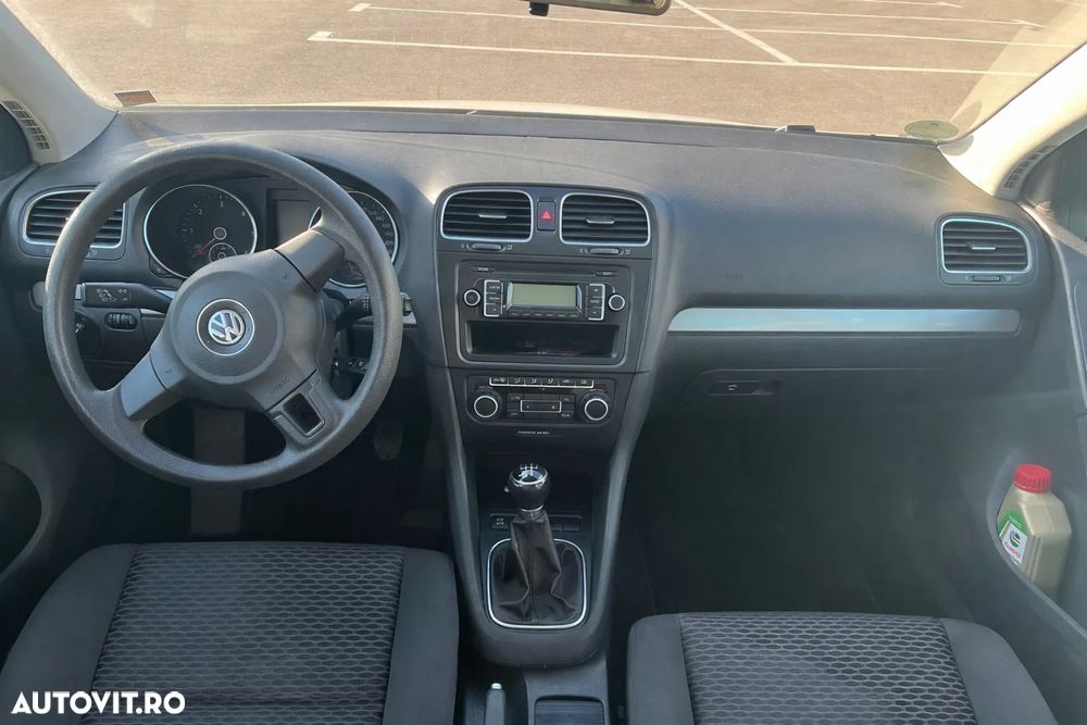 Volkswagen Golf 1.6 TDI DPF Style - 4