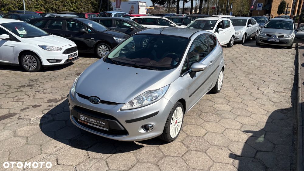 Ford Fiesta 1.4 Champions Edition - 2